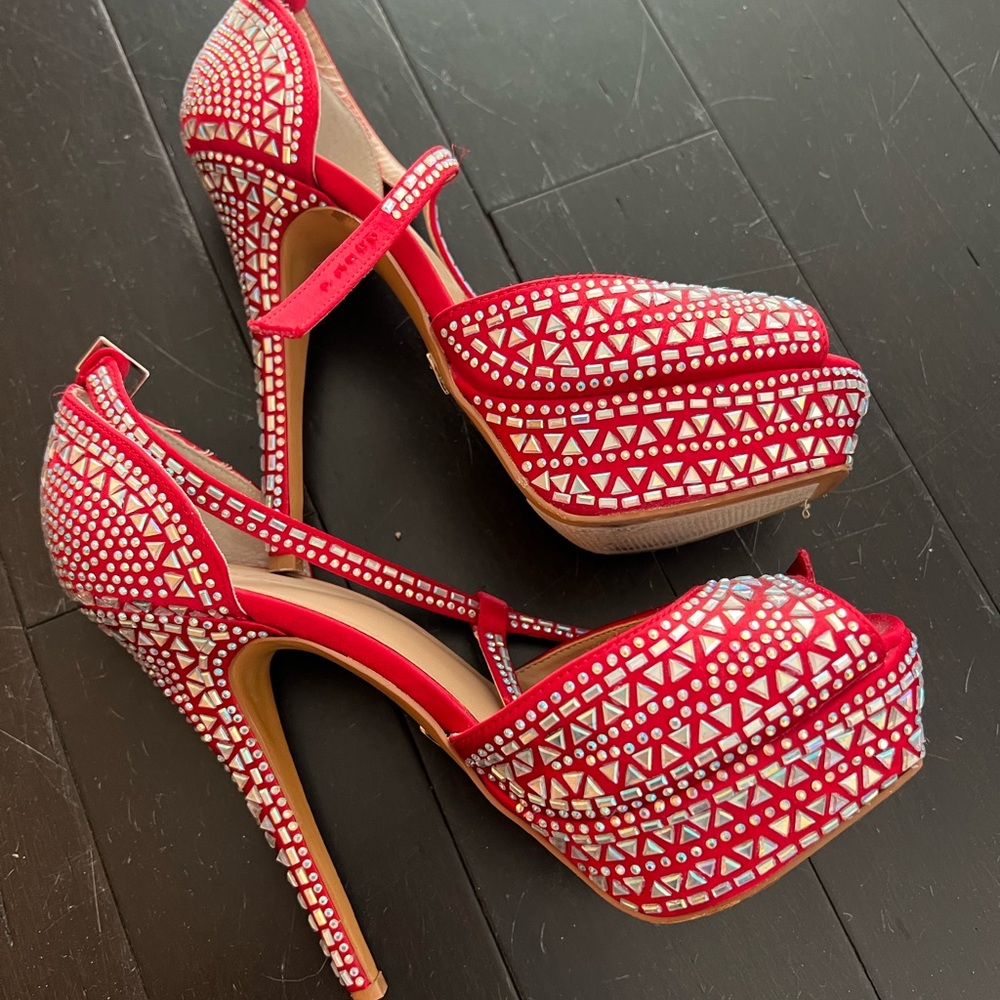 Thalia Sodi red Jem shoes